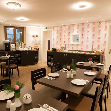 Hotel Rewari