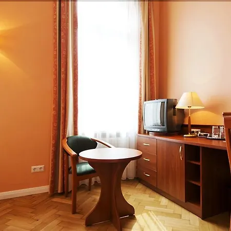 Szálloda Rewari 3*