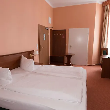 Rewari Szálloda Berlin
