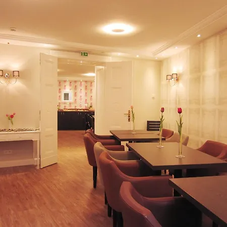 Hotell Rewari 3*