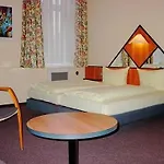 Otel Rewari 3*