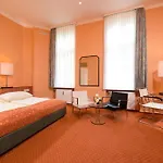 Rewari Otel