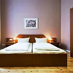 Otel Rewari Berlin